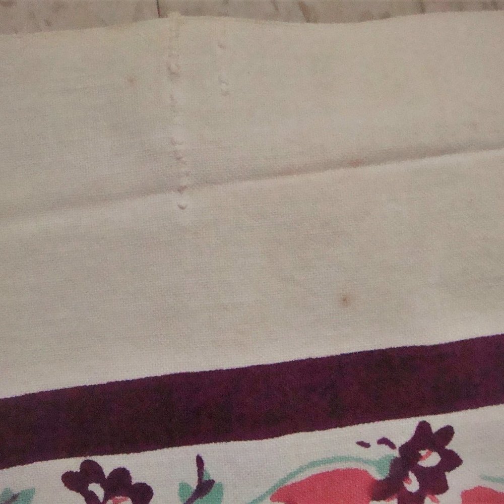 Vintage Floral Tablecloth Cottage Core Granny Grandma - Picture 12 of 16